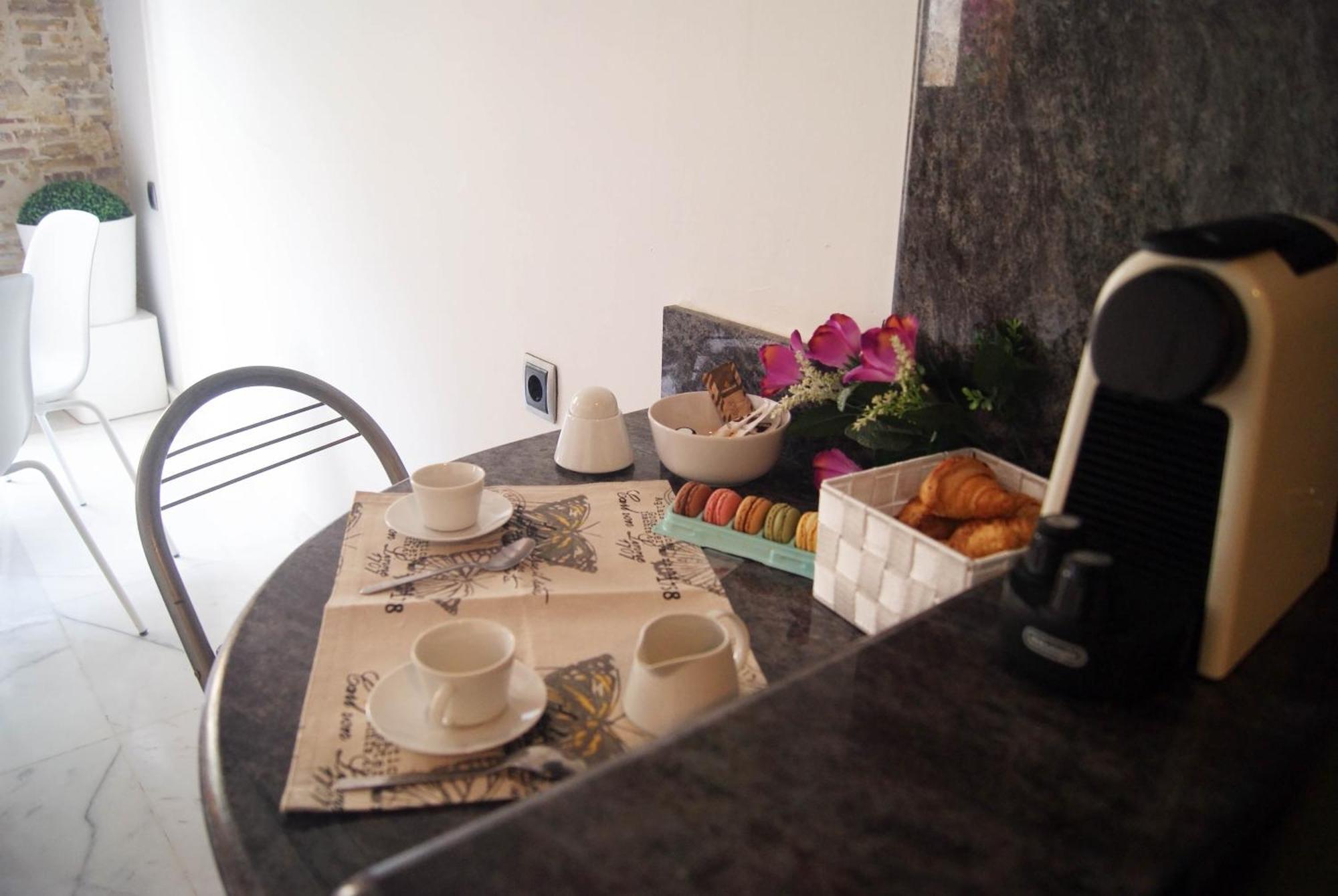Apartamentos Centricos Barrio Del Carmen บาเลนเซีย ภายนอก รูปภาพ