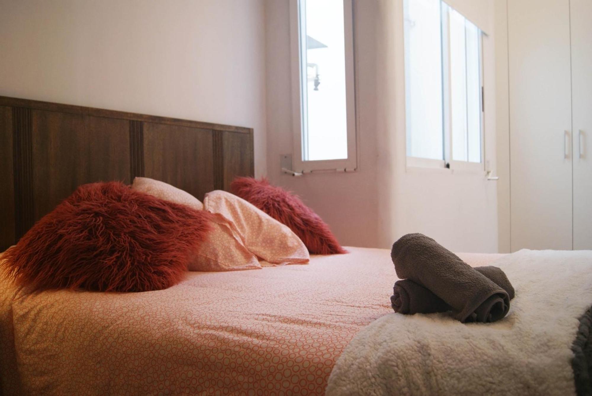 Apartamentos Centricos Barrio Del Carmen บาเลนเซีย ภายนอก รูปภาพ